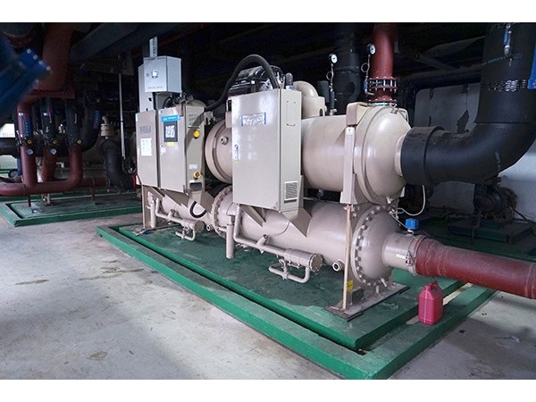 還在用螺桿機嗎？磁懸浮變頻離心冷水機組給您50%的節(jié)能率