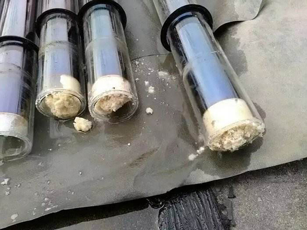 太陽能真空管水垢