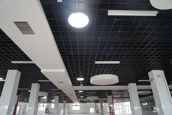 導(dǎo)光管學(xué)校案例