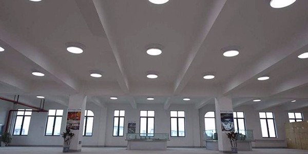 你知道嗎？自然光也可以用作室內照明！