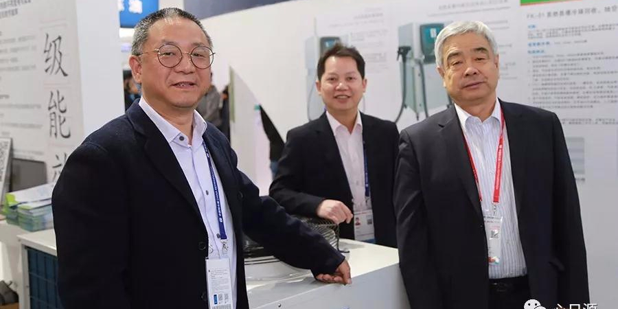 心日源碳?xì)淅涿街鳈C(jī)亮相“2018中國(guó)制冷展臭氧氣候技術(shù)路演”